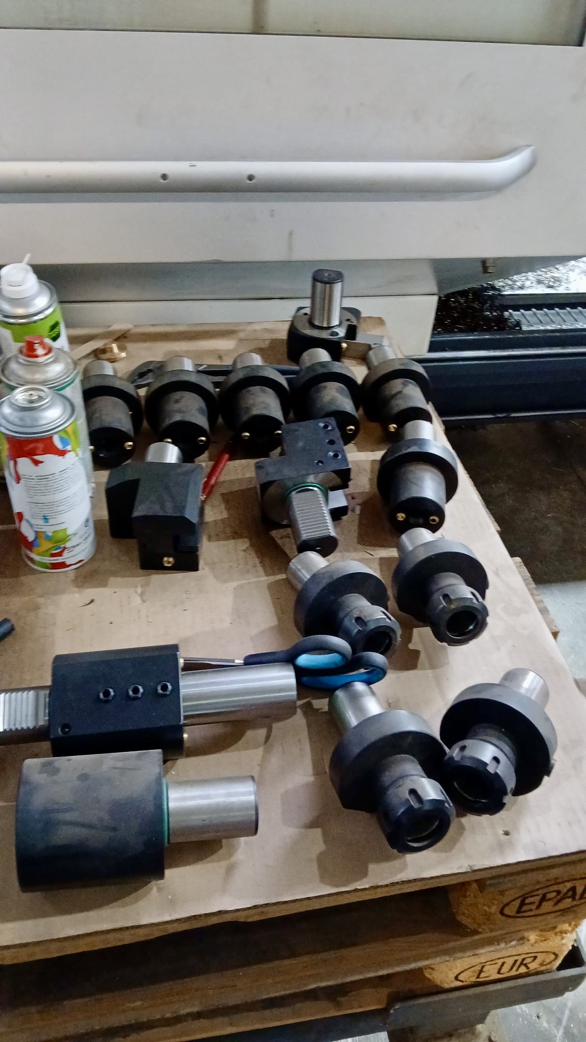 a951034c-e068-4a50-8351-ffc233f31474